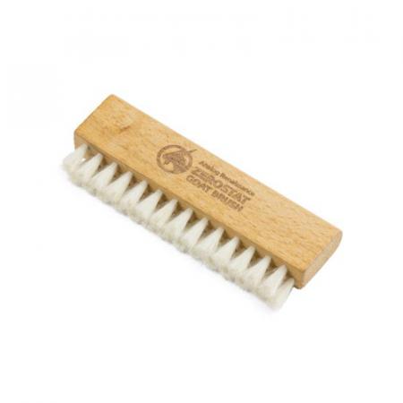Щетка для чистки пластинок Analog Renaissance ZeroStat Goat (из козьей шерсти) AR-7136