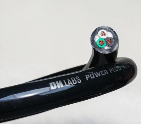 Сетевой кабель DH Labs Power Plus  м/кат