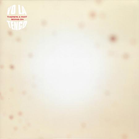 Виниловая пластинка Yo La Tengo -  There's A Riot Going On (Black Vinyl 2LP)