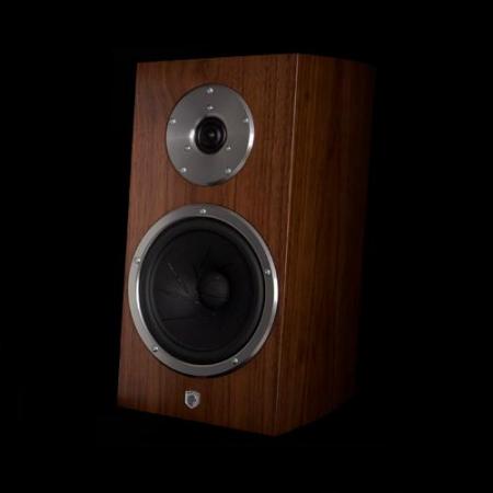 Полочная акустика Gato Audio FM-2 High Gloss Walnut