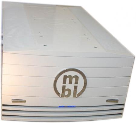 Усилитель мощности MBL 9011 white/chrome