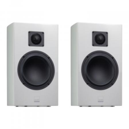 Полочная акустика Gauder Akustik Arcona 40 MKII SD Piano High Gloss White