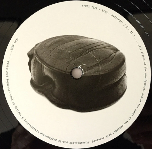Виниловая пластинка Aphex Twin - Syro (Black Vinyl 3LP)