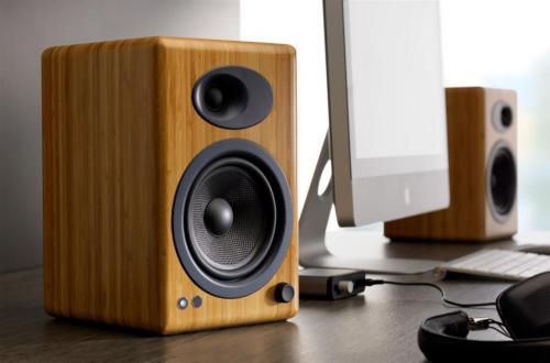 Полочная акустика Audioengine A5+ Classic Bamboo