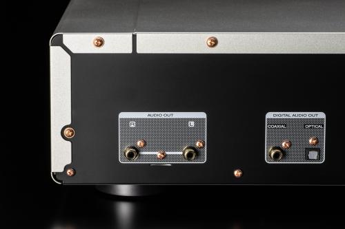 CD проигрыватель Marantz CD 60 Silver