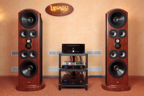 Напольная акустика Legacy Audio Whisper XDS walnut