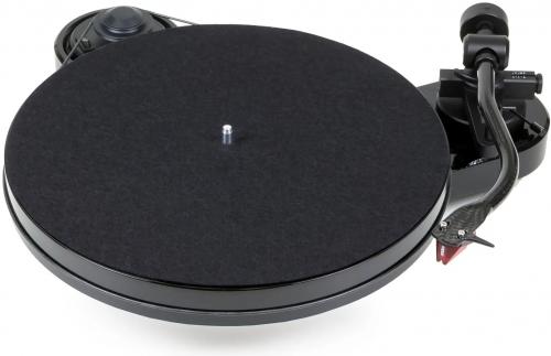 Проигрыватель винила Pro-Ject RPM 1 Carbon (DC) (б/к), PIANO BLACK