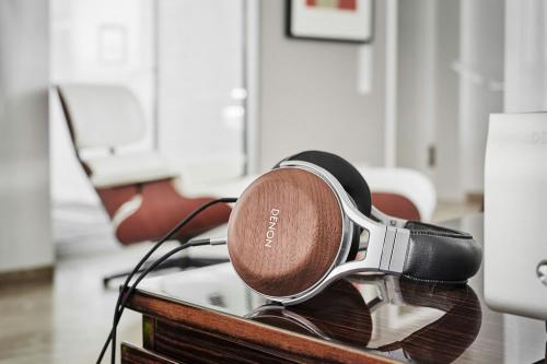Наушники Denon AH-D7200