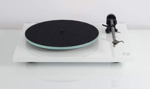 Проигрыватель винила Rega Planar 2 (Carbon MM) white