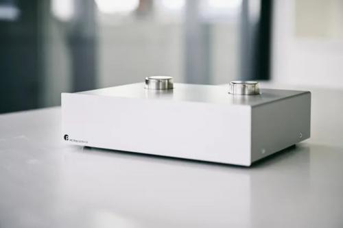 Повышающий MC-трансформатор Pro-Ject MC Step Up Box S3 Silver
