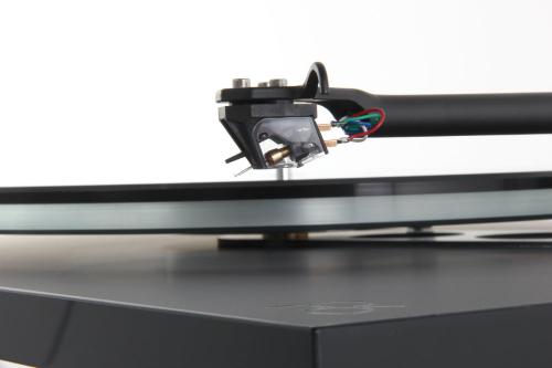 Проигрыватель винила Rega Planar 6 (Ania) black