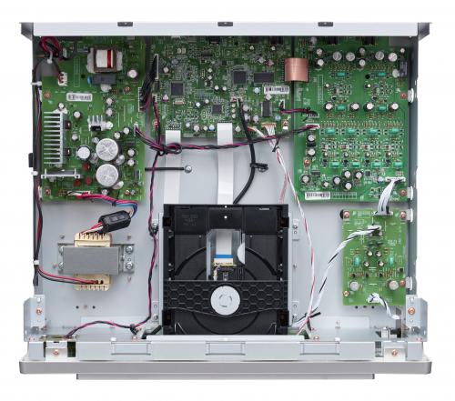 CD проигрыватель Marantz CD 60 Silver