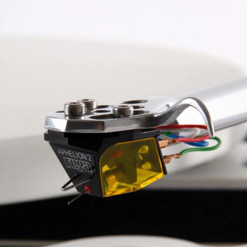 Проигрыватель виниловых пластинок Rega Planar 10 (Apheta-3) White