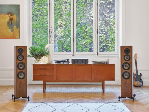Напольная акустика Revival Audio ATALANTE 4 Walnut