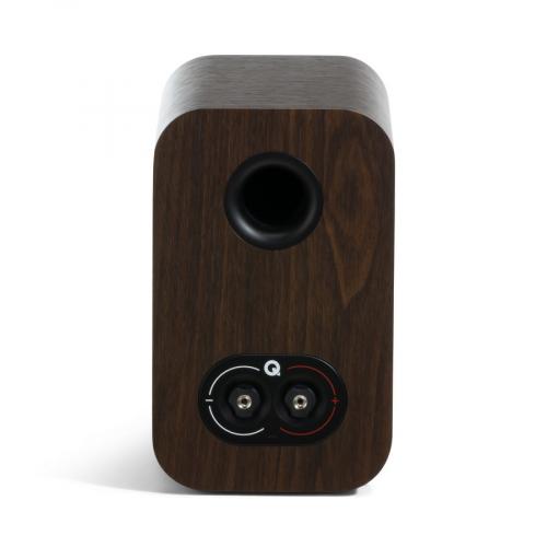 Полочная акустика Q-Acoustics Q 3010c (QA3316) Claro Walnut