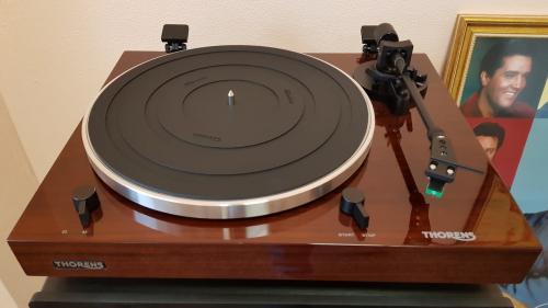 Проигрыватель винила Thorens TD-202 (TP71, AT95E) High Gloss Walnut