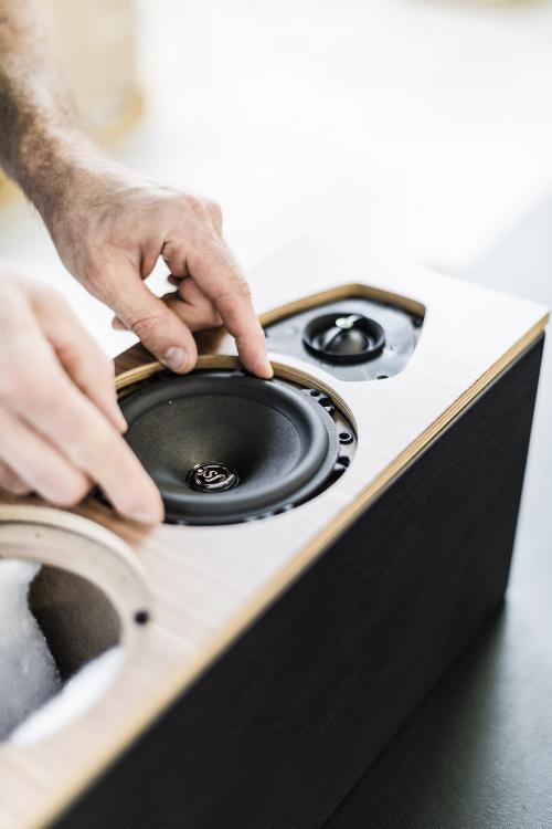 Напольная акустика Sonus Faber Lumina III walnut