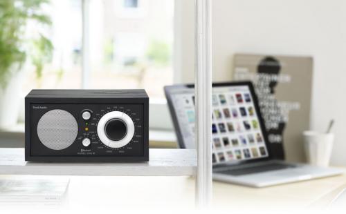 Радиоприемник Tivoli Audio Model One BT Black/Black/Silver