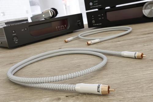 Кабель межблочный аудио Ricable Primus Signal RCA 2 x 2 m (PR2)