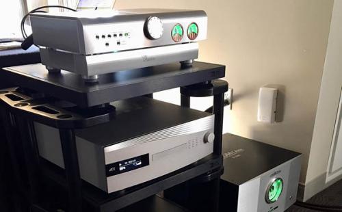 Стерео предусилитель Dan D’Agostino Progression Preamplifier silver