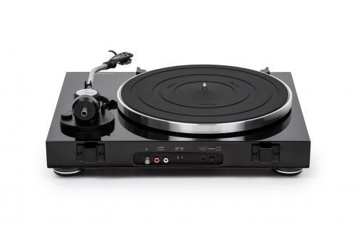 Проигрыватель винила Thorens TD 204 black high gloss