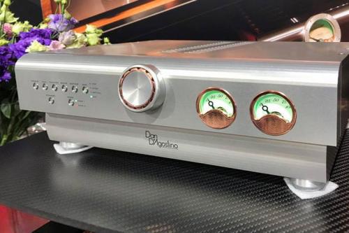 Стерео предусилитель Dan D’Agostino Progression Preamplifier silver