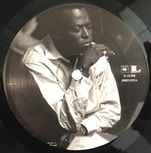 Виниловая пластинка Sony Miles Davis The Essential (140 Gram)