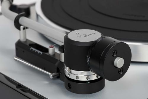 Проигрыватель винила Thorens TD 403 DD piano black
