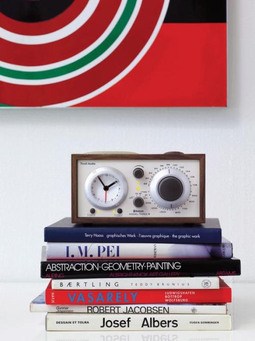 Радиоприемник Tivoli Audio Model Three BT Black