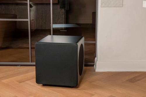 Активный сабвуфер Velodyne DW-10 Black