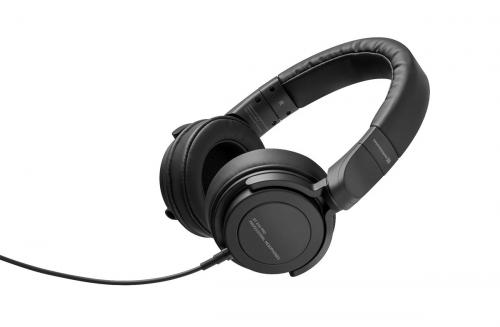 Наушники Beyerdynamic DT 240 Pro (34 Ohm)