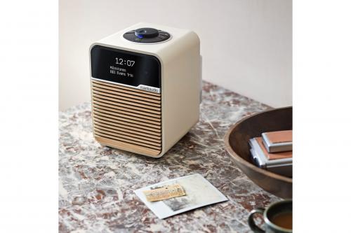 Радиоприемник Ruark Audio R1 Mk4 Deluxe Bluetooth Radio Light Cream