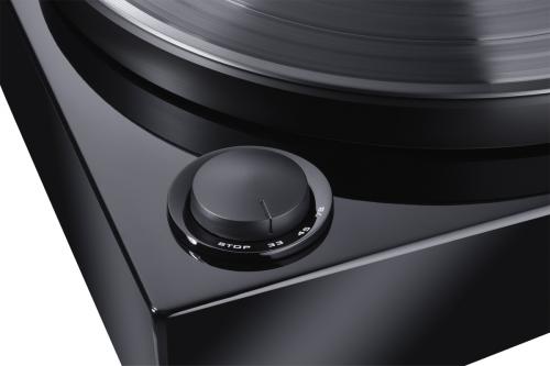 Проигрыватель винила Magnat MTT 990 (АТ95Е) black