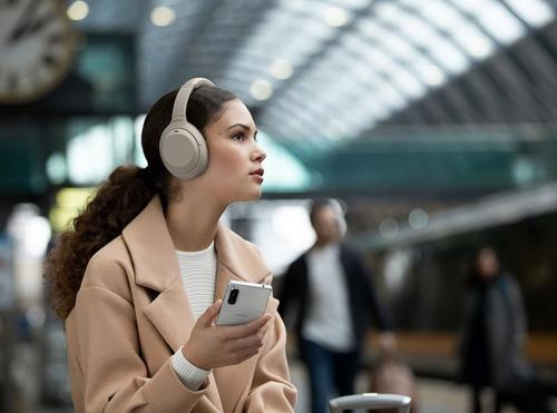 Наушники Sony WH-1000XM4 silver