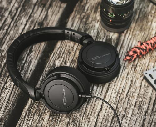 Наушники Beyerdynamic DT 240 Pro (34 Ohm)