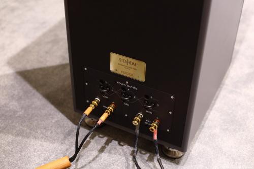 Напольная акустика Stenheim Reference Ultime Two Black
