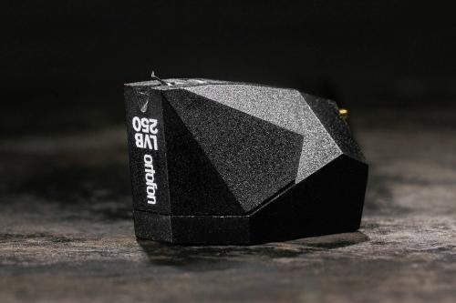Головка звукоснимателя Ortofon 2M Black LVB 250