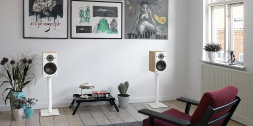 Полочная акустика Dali Oberon 3 light oak