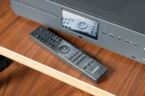 Интегрированный усилитель AudioLab Omnia Black