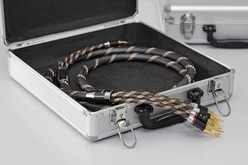 Кабель акустический Vincent Single Wire Cable 2x3.0m (aluminium case)