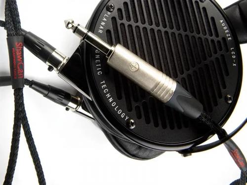 Кабель межблочный аудио Chord Company ShawCan 3,5mm Stereo to 2 3,5mm Mono 1,5m