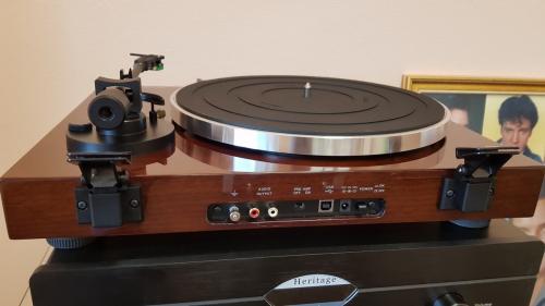 Проигрыватель винила Thorens TD-202 (TP71, AT95E) High Gloss Walnut