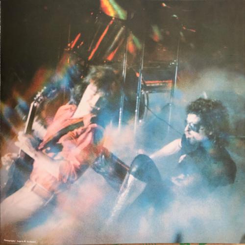 Виниловая пластинка Blue Öyster Cult – On Your Feet Or On Your Knees (Silver & Black Marbled Vinyl 2LP)