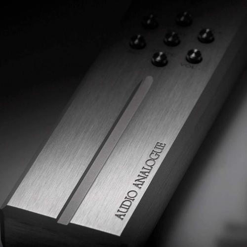 Интегральный усилитель Audio Analogue Maestro Anniversary RR Silver