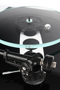 Проигрыватель винила Rega Planar 3 (Elys-2) white