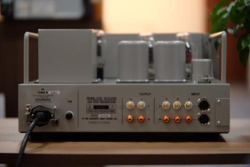 Ламповый предусилитель Line Magnetic LM-133