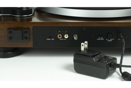 Проигрыватель виниловых дисков Music Hall Classic Walnut