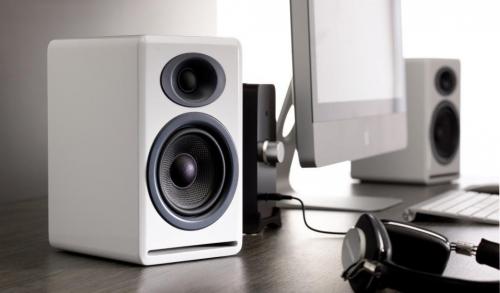 Полочная акустика Audioengine P4 Hi-Gloss White