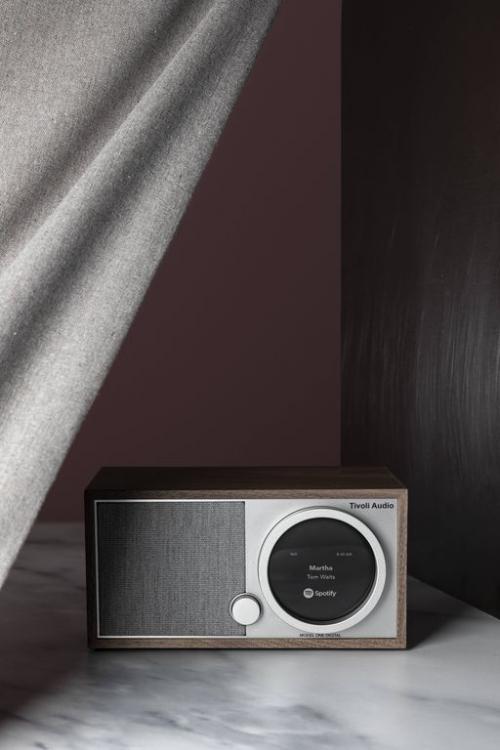 Радиоприемник Tivoli Audio Model One Digital Gen 2 Walnut