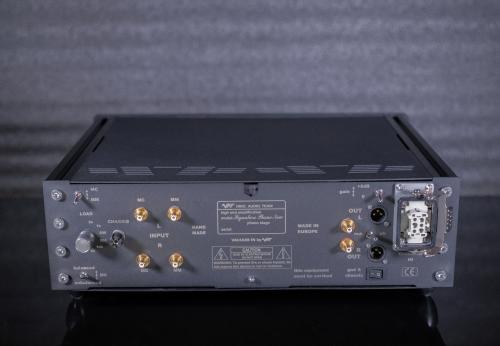 Фонокорректор NAT Audio Signature Phono